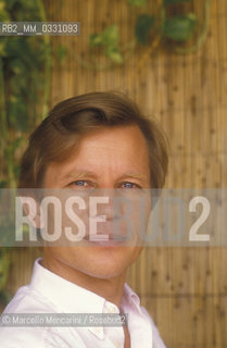 Venice Lido, Venice Film Festival 1987. British actor Michael York, member of the jury Festival / Lido di Venezia, Mostra del Cinema di Venezia 1987. Lattore inglese Michael York, membro della giuria - ©Marcello Mencarini/Rosebud2