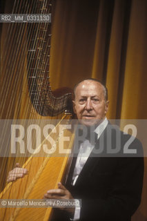 Spanish harpist Nicanor Zabaleta (about 1985) / Larpista spagnolo Nicanor Zabaleta (1985 circa) - ©Marcello Mencarini/Rosebud2