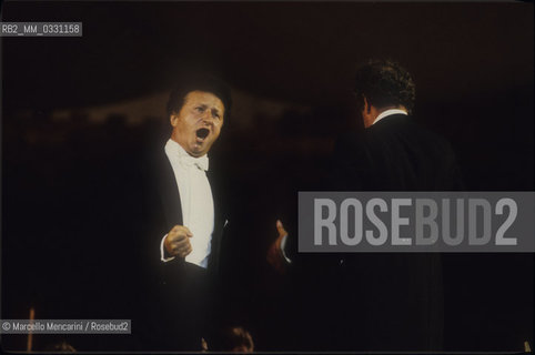 Italian baritone Giorgio Zancanaro performing (about 1988) / Il baritono Giorgio Zancanaro in concerto (1988 circa) - ©Marcello Mencarini/Rosebud2