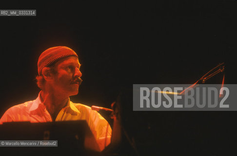 Austrian-American jazz keyboardist and composer Joe Zawinul (about 1985) / Joe Zawinul, pianista e tastierista jazz (1985) - ©Marcello Mencarini/Rosebud2