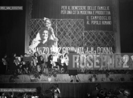 Rome, Basilica of Maxentius, c. 1946: Italian Interior Minister Giuseppe Romita (1887-1958) during a political rally / Roma, Basilica di Massenzio, 1946 c.: Il Ministro dellInterno Giuseppe Romita (1887-1958) durante un comizio - Marcello Mencarini Historical Archives
 ©Marcello Mencarini/Rosebud2