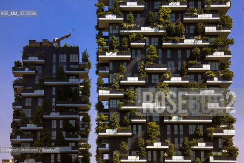 Milan, Porta Nuova district. The two tower of the Bosco Verticale project (vertical Forest) designed by Boeri Studio in the Porta Nuova district / Milano, zona Porta Nuova. Le due torri del Bosco verticale progettato dallo Studio Boeri in zona Porta Nuova - ©Marcello Mencarini/Rosebud2