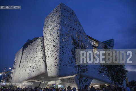 Milan Expo 2015. Palazzo Italia designed by Studio Nemesi  / Expo Milano 2015. Palazzo Italia progettato da Studio Nemesi - ©Marcello Mencarini/Rosebud2