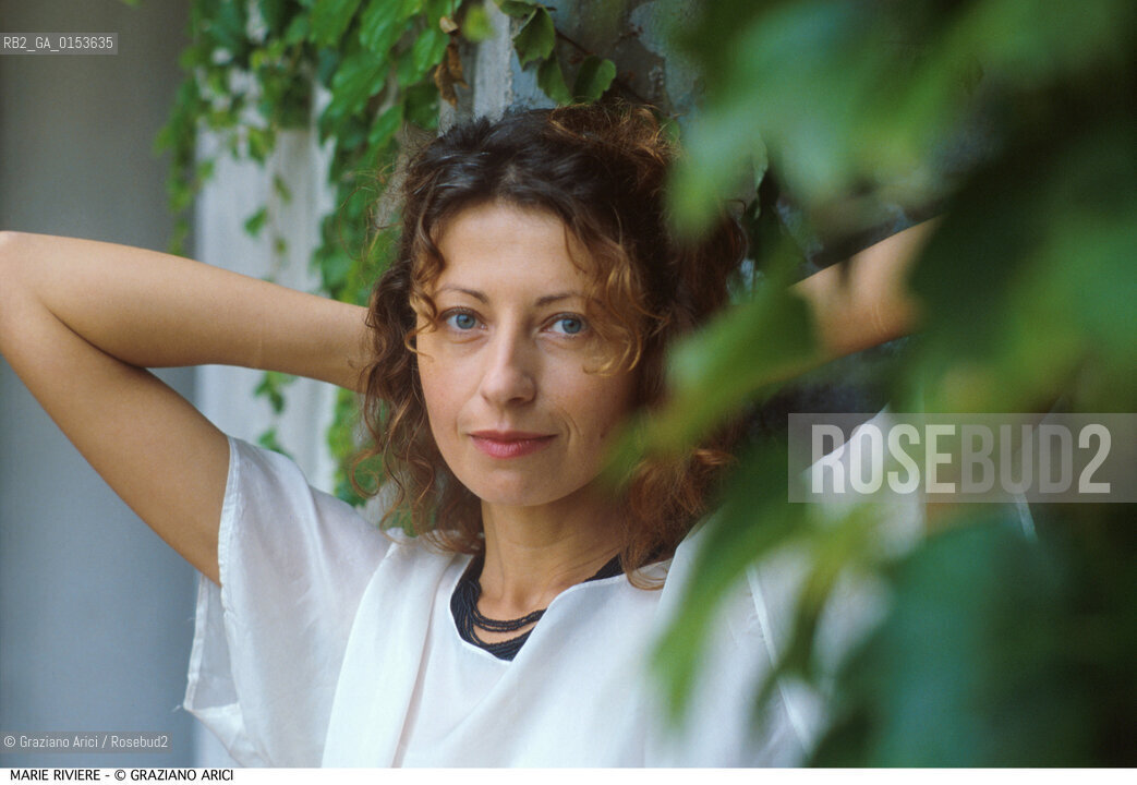 - Venezia, 1993. 50°Festival Internazionale dArte Cinematografica di Venezia.Ritratto dellattrice Marie Riviere.Cinema ritratto attrice.- Venice,1993. 50th Venice International Film Festival.Portrait of the actress Marie Riviere  ©Graziano Arici/Rosebud2