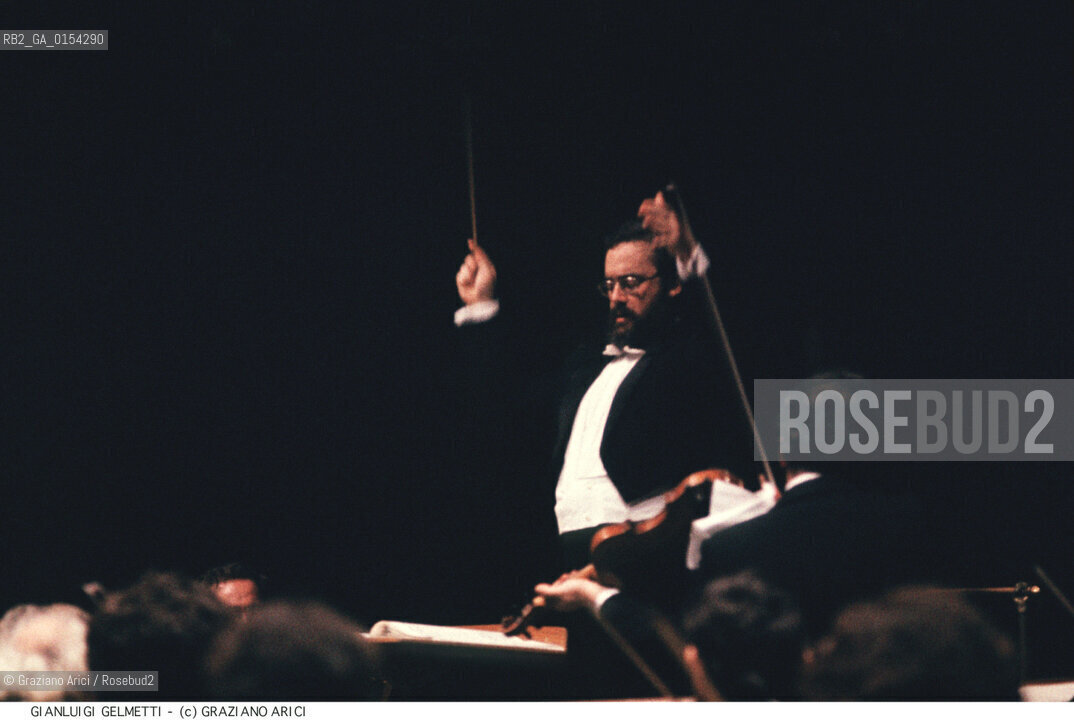 Venezia,1990.Ritratto del direttore dorchestra Gianluigi Gelmetti.Musica classica direttore orchestra ritratto .Venice,1990. Portrait of the conductor Gianluigi Gelmetti ©Graziano Arici/Rosebud2