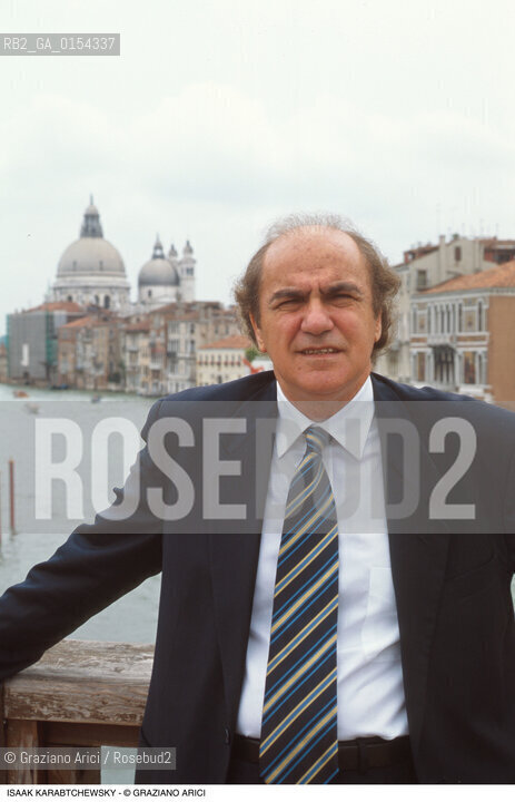 Venezia,1995.Ritratto del direttore dorchestra Isaac Karabtchevsky.Musica classica direttore orchestra ritratto Canal Grande Ponte Accademia Salute Basilica.Venice,1995. Portrait of the conductor Isaac Karabtchevsky ©Graziano Arici/Rosebud2