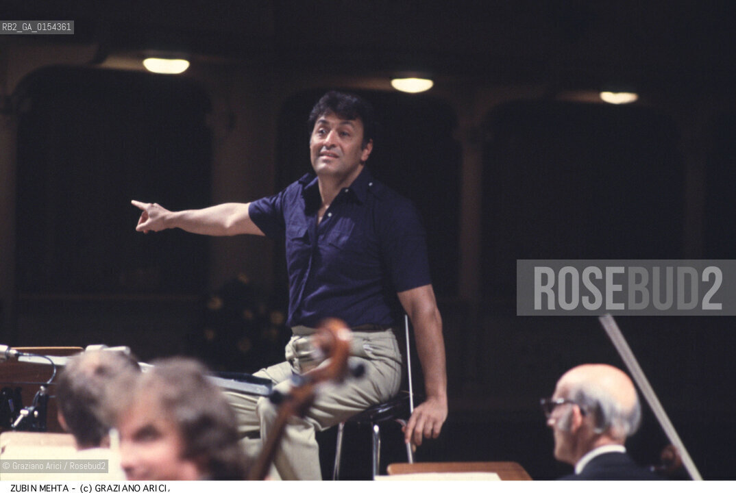 -Venice,1990. Ritratto del direttore dorchestra Zubin Mehta durante un concerto.  Musica Classica Direttore Orchestra ritratto .-Venice,1990. Portrait of the conductor Zubin Mehta during a concert ©Graziano Arici/Rosebud2