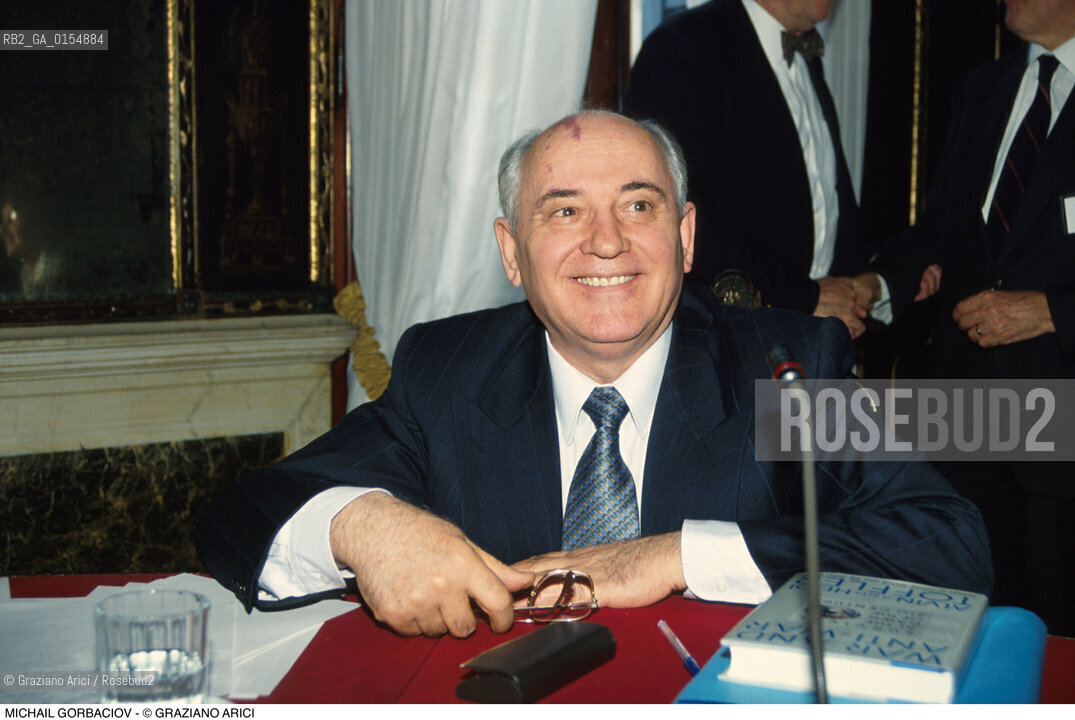 Venezia,1990. Ritratto dellex presidente URSS e Premio Nobel per la pace Michail Gorbaciov in visita a Venezia. Politica Urss Premio Nobel presidente ritratto.Venice,1990. Portrait of the Politician and Nobel Peace Prize Michail Gorbaciov during the visit in Venice ©Graziano Arici/Rosebud2