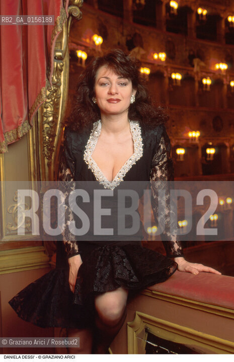 Teatro La Fenice,Venezia,1995.Ritratto della cantante lirica, la soprano Daniela Dessì. Ritratto musica lirica soprano opera.Teatro La Fenice Venice,1995.Portrait of the opera singer, the Italian soprano Daniela Dessì  ©Graziano Arici/Rosebud2