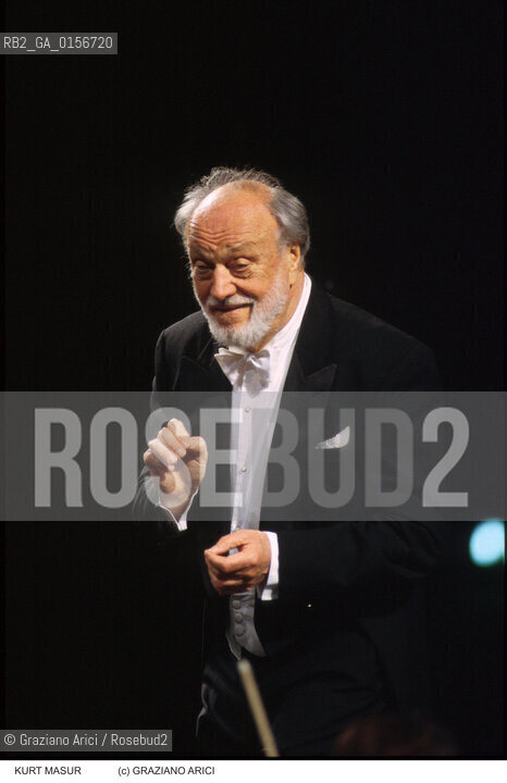 Nome: .MASUR KURT.Descrizione: .MUSICA CLASSICA DIRETTORE DORCHESTRA / DIRIGE.CLASSIC MUSIC  CONDUCTOR / CONDUCTING THE ORCHESTRA.Credit: ©Graziano Arici/Rosebud2 / Costo: .A.Nazione: .USA.USA.Cittˆ: .VENEZIA.Data: .1999.