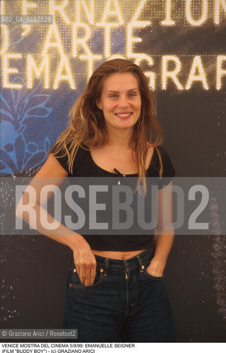 Nome:.SEIGNER EMMANUELLE.Descrizione:.CINEMA ATTRICE.Credit:.©Graziano Arici/Rosebud2 Costo:.A.Nazione:.FRANCIA.Cittˆ:..Data:.1999.