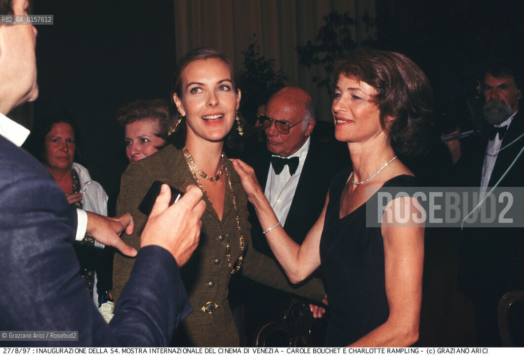 Nome:.MOSTRA DEL CINEMA .Descrizione:.SERATA INAUGURALE / CAROLE BOUQUET E CHARLOTTE RAMPLING.Credit:.©Graziano Arici/Rosebud2 Costo:.A.Nazione:.ITALIA.Cittˆ:.VENEZIA.Data:.1997.