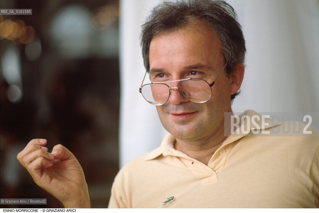 Caption: Nome: .MORODER GIORGIO.Descrizione: .MUSICA CINEMA COMPOSITORE COLONNE SONORE/CON OCCHIALI.Credit: ©Graziano Arici/Rosebud2 / Costo: .A.Nazione: .ITALIA.Cittˆ: ..Data: .1992