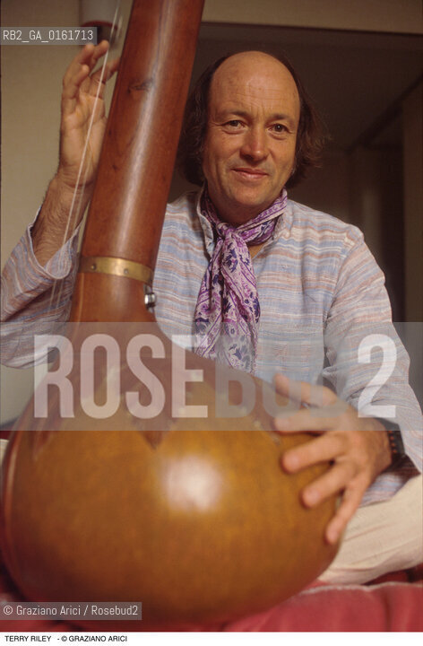 Caption: Nome: .RILEY TERRY.Descrizione: .MUSICA CLASSICA COMPOSITORE CONTEMPORANEO/CON SITAR.Credit: ©Graziano Arici/Rosebud2 / Costo: .A.Nazione: .USA.Cittˆ: ..Data: .1995