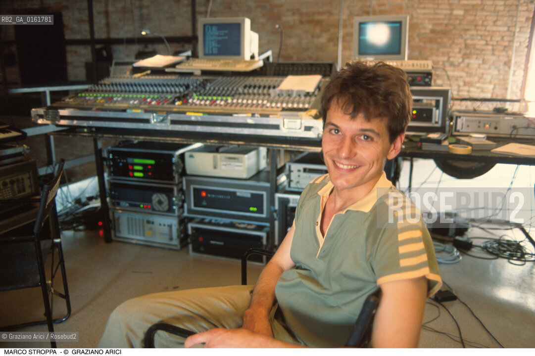 Caption: Nome: .STROPPA MARCO.Descrizione: .MUSICA CLASSICA COMPOSITORE CONTEMPORANEO/STRUMENTI ELETTRONICI.Credit: ©Graziano Arici/Rosebud2 / Costo: .A.Nazione: .ITALIA.Cittˆ: ..Data: .1995