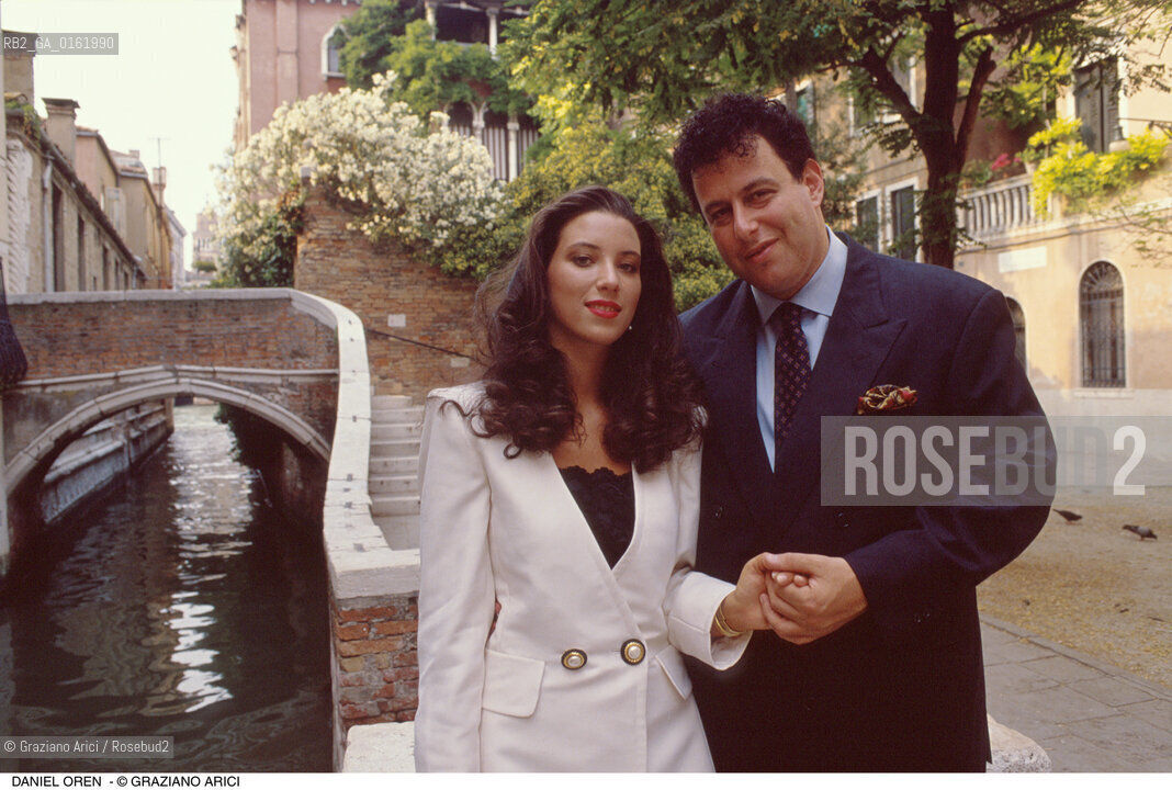 Caption: Nome: .OREN DANIEL.Descrizione: .MUSICA CLASSICA DIRETTORE DORCHESTRA/CON LA MOGLIE A VENEZIA.Credit: ©Graziano Arici/Rosebud2 / Costo: .A.Nazione: .ISRAELE.Cittˆ: .VENEZIA.Data: .1991
