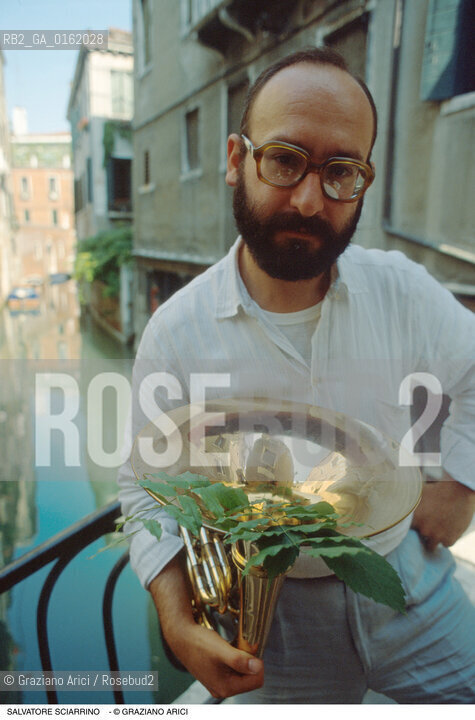 Caption: Nome: .SCIARRINO SALVATORE.Descrizione: .MUSICA CLASSICA COMPOSITORE CONTEMPORANEO/ VENEZIA.Credit: ©Graziano Arici/Rosebud2 / Costo: .A.Nazione: .ITALIA.Cittˆ: .VENEZIA.Data: .1994