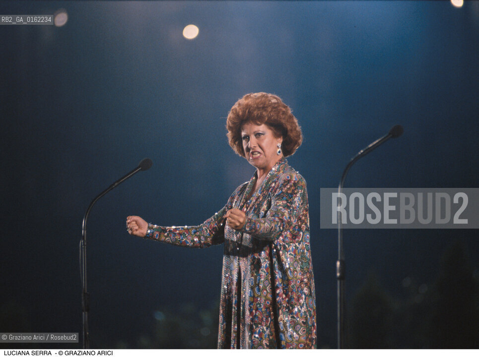 Caption: Nome: .SERRA LUCIANA.Descrizione: .MUSICA CLASSICA CANTANTE LIRICA SOPRANO.Credit: ©Graziano Arici/Rosebud2 / Costo: .A.Nazione: .ITALIA.Cittˆ: ..Data: .1993