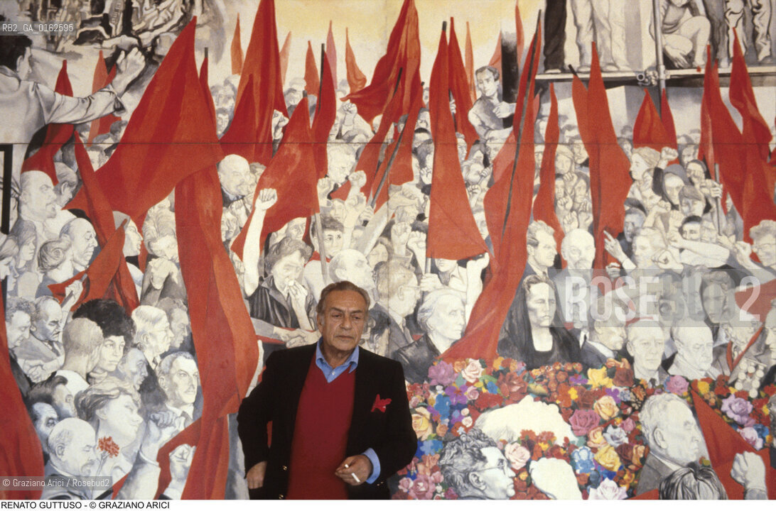 Caption: Nome: .GUTTUSO RENATO.Descrizione: .ARTE PITTORE / FUMA SIGARETTA FUNERALI DI TOGLIATTI.Credit: ©Graziano Arici/Rosebud2 / Costo: .A.Nazione: .ITALIA.Cittˆ: ..Data: .1982