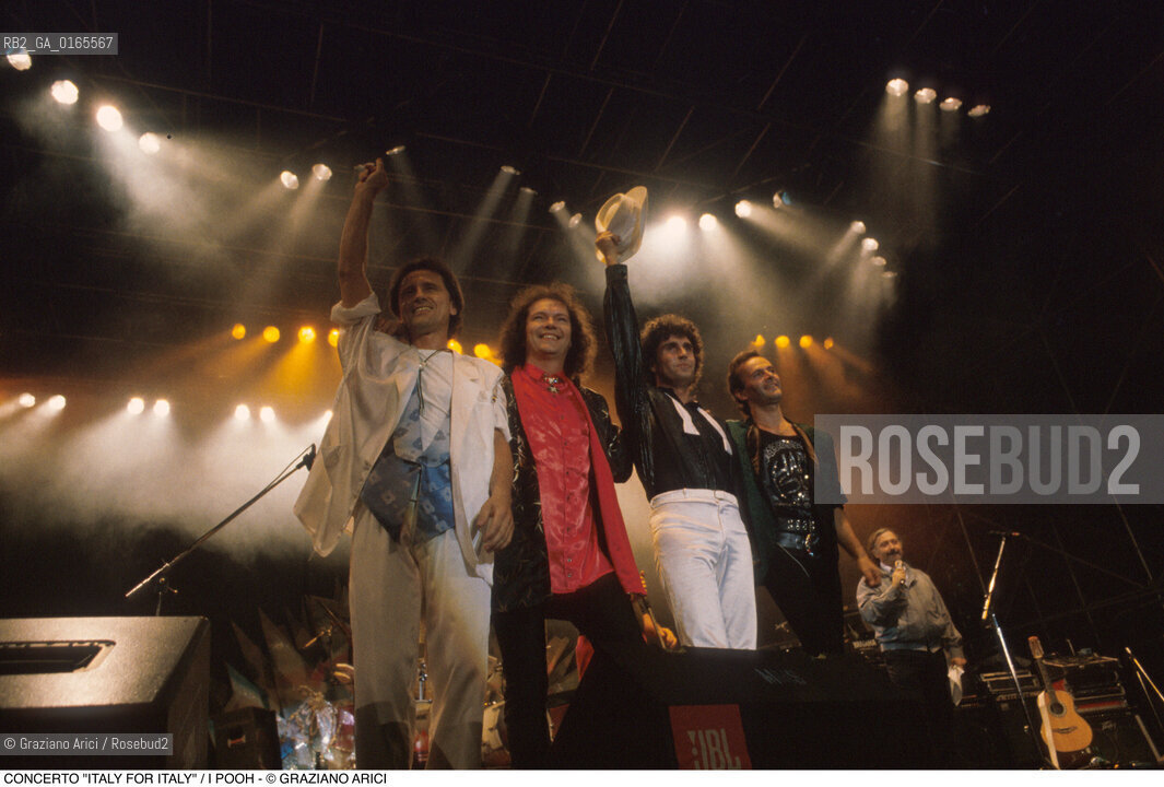 Nome: .CONCERTO ITALY FOR ITALY.Descrizione: .IL GRUPPO MUSICALE POOH.Credit: ©Graziano Arici/Rosebud2 Costo: ..Nazione: .ITALIA.Cittˆ: .TRENTO.Data: .1985.
