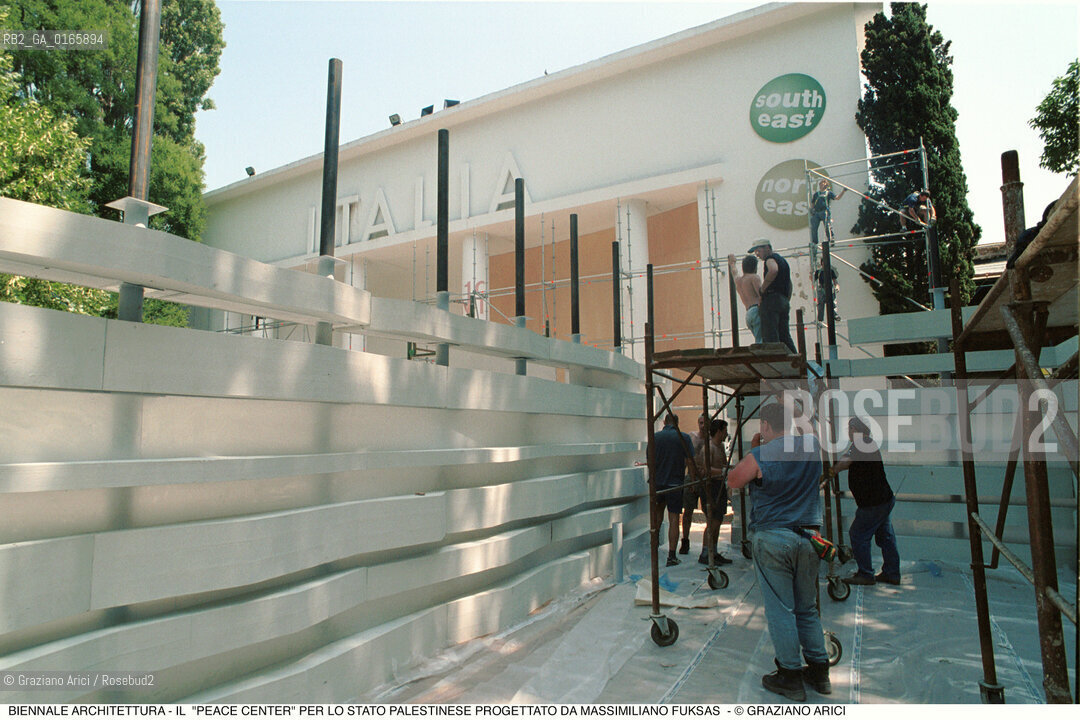 Caption: Nome: .7¡ BIENNALE ARCHITETTURA 2000 - CITTA: LESS AESTHETICS, MORE ETHICS .Descrizione: . IL  PEACE CENTER PER LO STATO PALESTINESE PROGETTATO DA MASSIMILIANO FUKSAS.Credit: ©Graziano Arici/Rosebud2 .Nazione: ..Cittˆ: ..Data: .2000