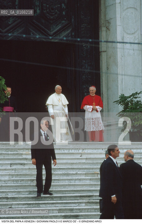 Nome: .PAPA.Descrizione: .RELIGIONE / VISITA DEL SANTO PADRE GIOVANNI PAOLO II KAROL WOJTYLA / CON IL PATRIARCA DI VENEZIA MARCO CE.Credit: ©Graziano Arici/Rosebud2 / Costo: .A.Nazione: .ITALIA.Cittˆ: ..Data: .17/06/1985