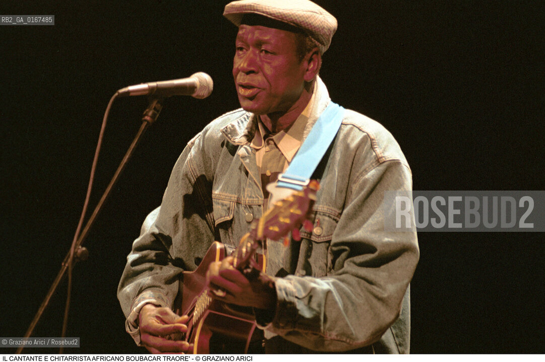 MUSICA ETNICA - IL CONCERTO DEL CANTANTE E CHITARRISTA BOUBACAR TRAORE (AFRICA) / AL TEATRO GOLDONI - ©Graziano Arici/Rosebud2