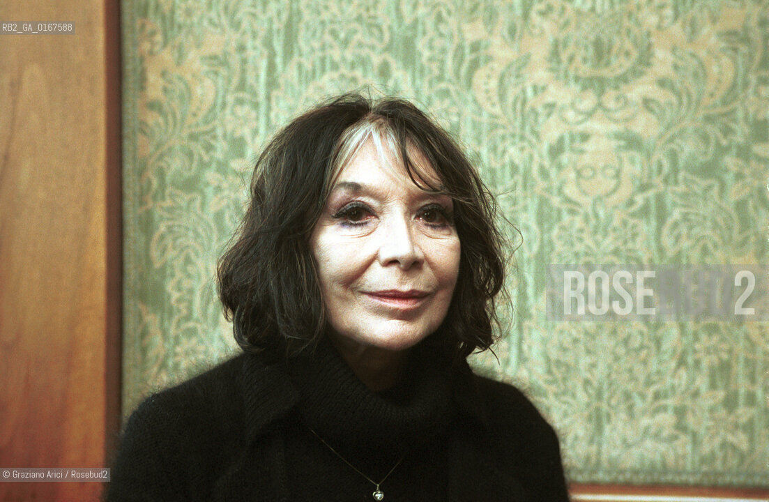 JULIETTE GRECO MUSICA POP  ESISTENZIALISMO CANTANTE ATTRICE FRANCIA - © 2000 Graziano Arici/Rosebud2
