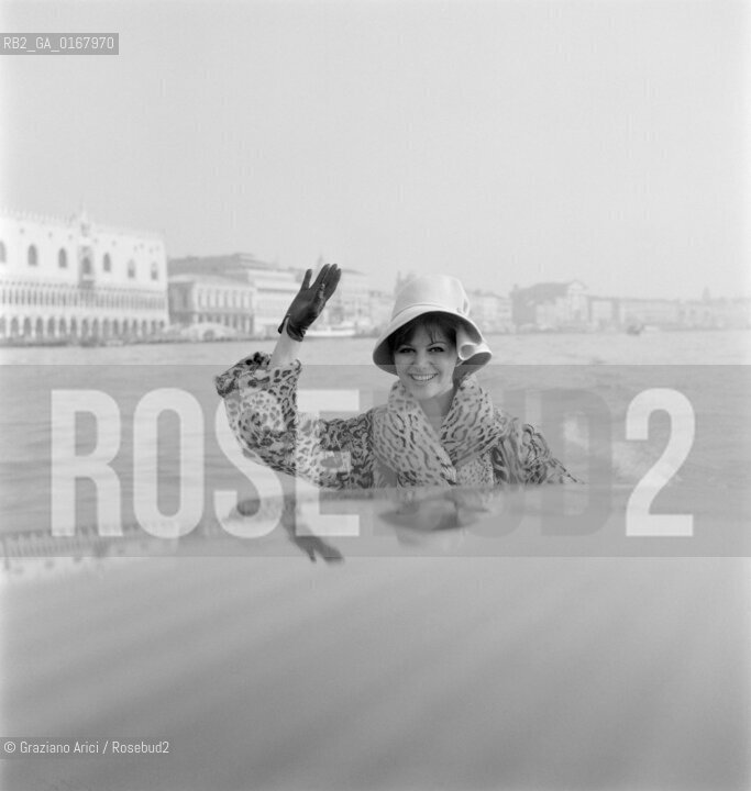 THE ACTRESS CLAUDIA CARDINALE IN VENICE - 1960 - © ARCHIVIO Graziano Arici/Rosebud2  / ATTRICE
