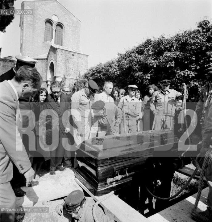 THE FUNERAL OF THE COMPOSER IGOR STRAVINSKIJ IN VENICE - 1971 -  © ARCHIVIO Graziano Arici/Rosebud2  / MUSICA / COMPOSITORE / FUNERALE