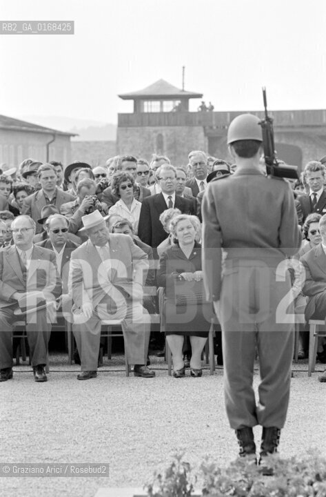THE RUSSIAN STATESMAN AND PRESIDENT NIKITA SERGEYEVICH KHRUSHCHEV IN THE LAGER OF MAUTHAUSEN  WITH HIS WIFE  ( AUSTRIA ) - 196?  © ARCHIVIO Graziano Arici/Rosebud2  / POLITICA / KRUSCEV / CHRUSCEV