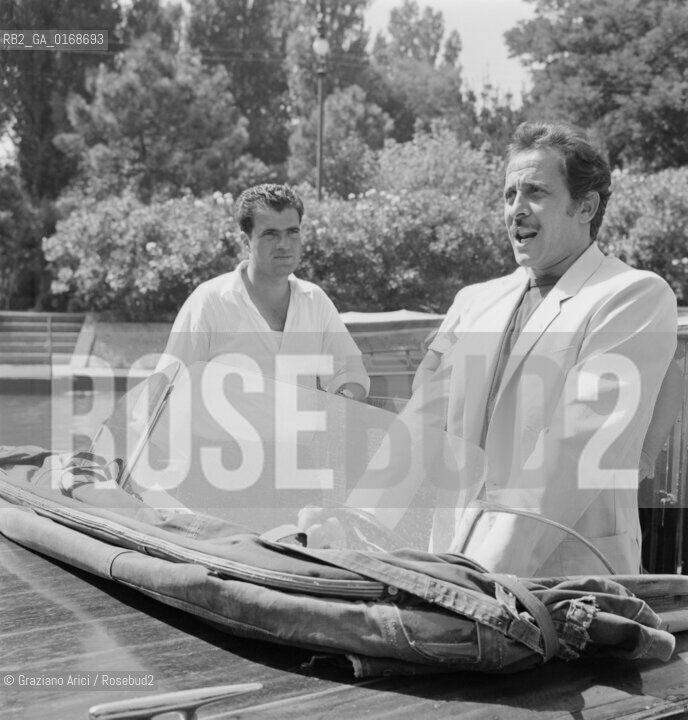THE POP SINGER DOMENICO MODUGNO - 1964  - © ARCHIVIO Graziano Arici/Rosebud2  / MUSICA / POP  ROCK JAZZ / MOTOSCAFO / CANTANTE