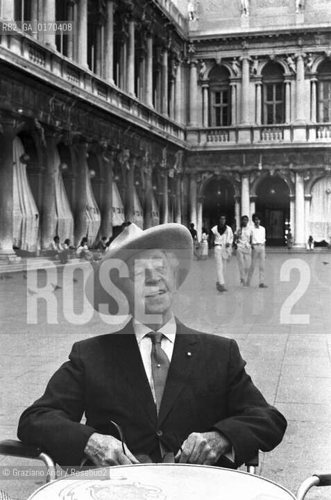 MUSICA CLASSICA / IL PIANISTA ARTHUR RUBINSTEIN (POLONIA/USA) A VENEZIA / CON CAPPELLO / 1979 - © ARCHIVIO Graziano Arici/Rosebud2 