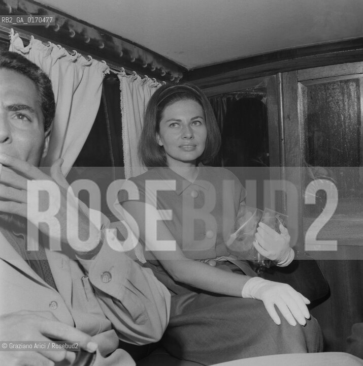 CINEMA / LATTRICE SORAYA ESFANDIARI BAKHTIARI EX IMPERATRICE DELLIRAN / ALLINTERNO DI UN MOTOSCAFO / 1964 - © ARCHIVIO Graziano Arici/Rosebud2 