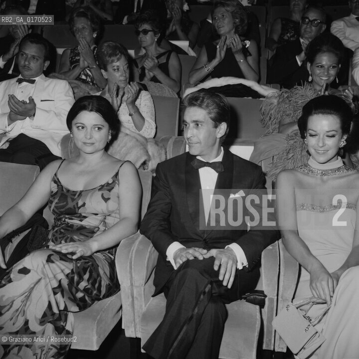 CINEMA / LATTRICE E SCENEGGIATRICE ELDA TATTOLI (ITALIA) IN SALA GRANDE / FILM LA CINA E VICINA CON IL PRODUTTORE FRANCO CRISTALDI E CLAUDIA CARDINALE / MOSTRA INTERNAZIONALE DARTE CINEMATOGRAFICA, BIENNALE1967 - © ARCHIVIO Graziano Arici/Rosebud2 .