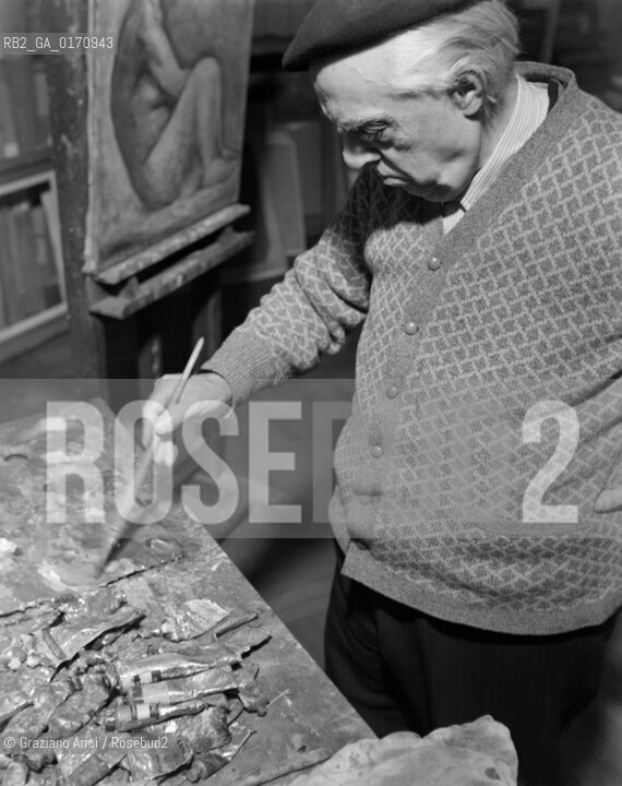 THE PAINTER CARLO CARRA - MILAN - 1948 © ARCHIVIO Graziano Arici/Rosebud2  / ARTE / PITTORE