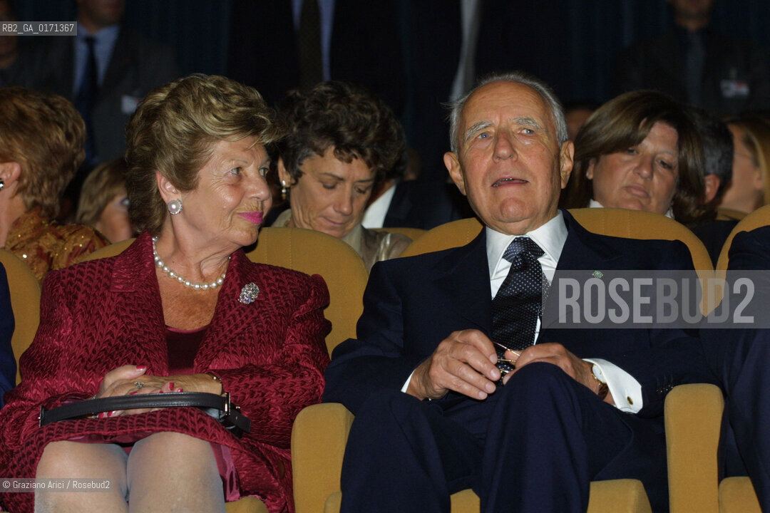 08/09 - VENICE - 58.INTERNATIONAL FILM FESTIVAL - THE PRESIDENT OF THE REPUBLIC OF ITALY CARLO AZEGLIO CIAMPI WITH HIS WIFE  - ©Graziano Arici/Rosebud2