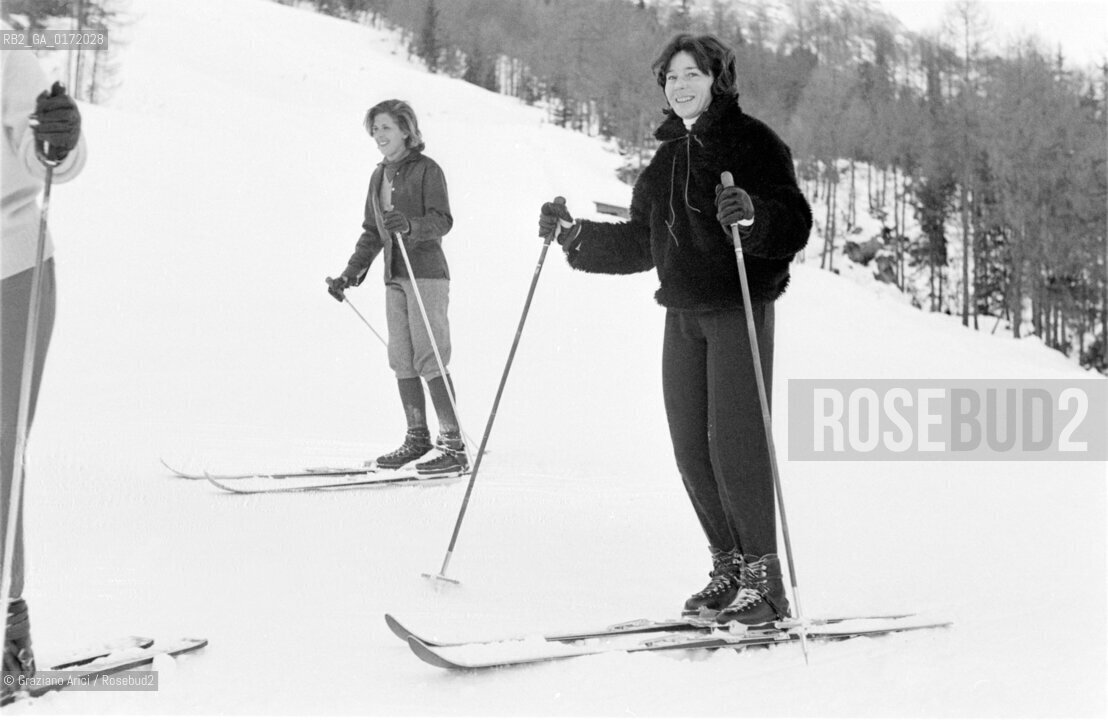 THE MODEL BETTINA SKIING AT CORTINA DAMPEZZO - 1962 - © ARCHIVIO Graziano Arici/Rosebud2  / MODA / SCIARE