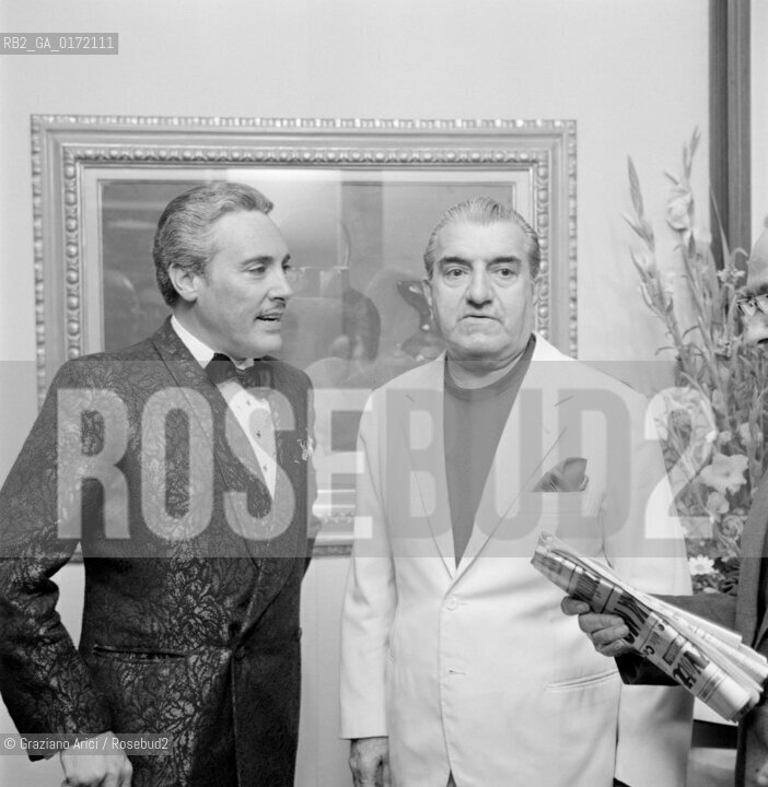 THE OPERA SINGER MARIO DEL MONACO WITH THE PAINTER GREGORIO SCILTIAN IN VENICE - 1968 - ©Graziano Arici/Rosebud2 / CANTANTE LIRICO / PITTORE / ARTE