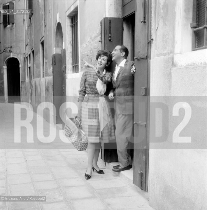 THE OPERA SINGER ANNA MOFFO WITH THE OPERA SINGER ROBERT MERRIL - VENEZIA - 1961 © ARCHIVIO Graziano Arici/Rosebud2  / MUSICA / CANTANTE LIRICO