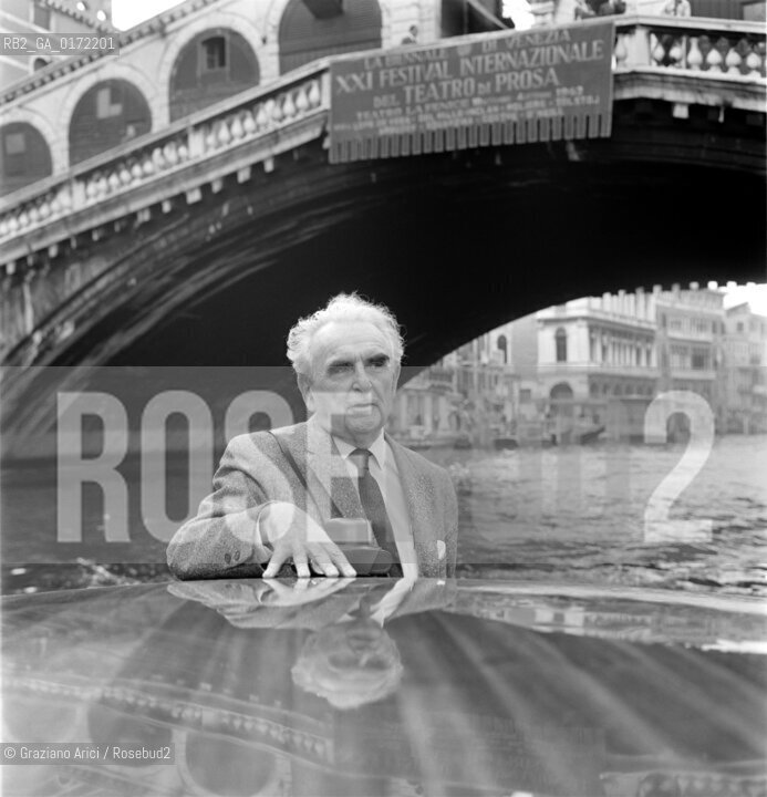 THE ARCHITECT RICHARD NEUTRA IN VENICE ON THE OCCASION OF THE CONFERENCE SAVE VENICE- 1962 - © ARCHIVIO Graziano Arici/Rosebud2  / ARCHITETTURA