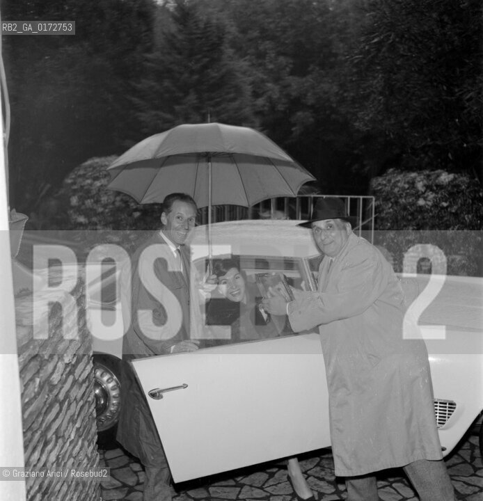 THE THEATRE IMPRESARIO GIOVAN BATTISTA MENEGHINI WITH THE OPERA SINGER ROSANNA CARTERI IN PADOVA - 196? © ARCHIVIO Graziano Arici/Rosebud2  /TEATRO / IMPRESARIO / CANTANTE LIRICO / MUSICA LIRICA