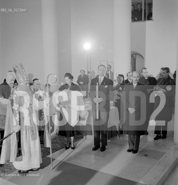 THE BAPTISM OF OTTO VON ABSBURG IN POENKIN (BAYERN) - 195? © ARCHIVIO Graziano Arici/Rosebud2  / NOBILE / NOBILTA