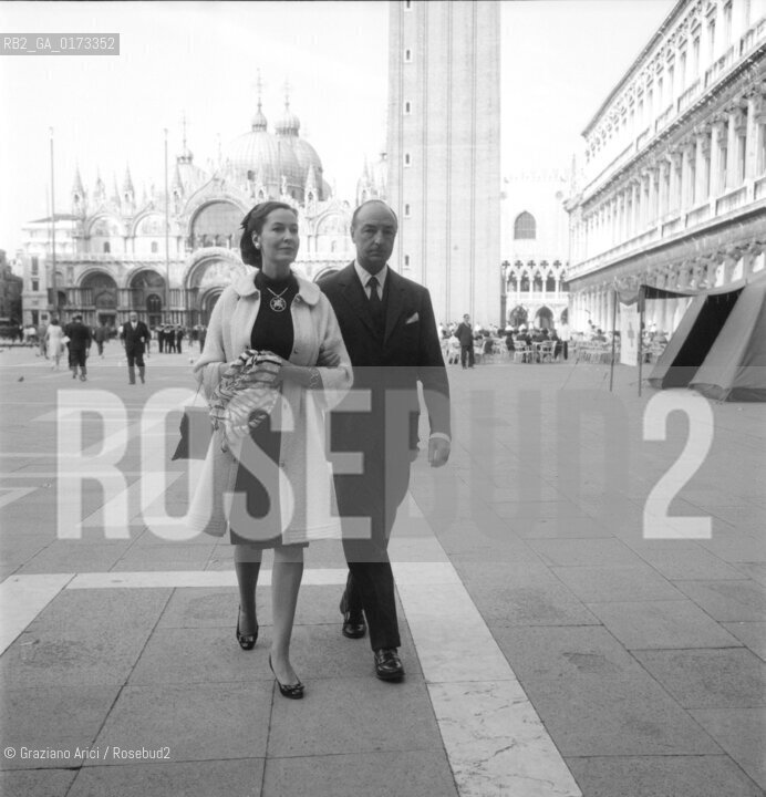 THE BRITISH MINISTER JOHN PROFUMO WITH HIS WIFE VALERIE HOBSON IN VENICE - 1963 © ARCHIVIO Graziano Arici/Rosebud2  / POLITICA
