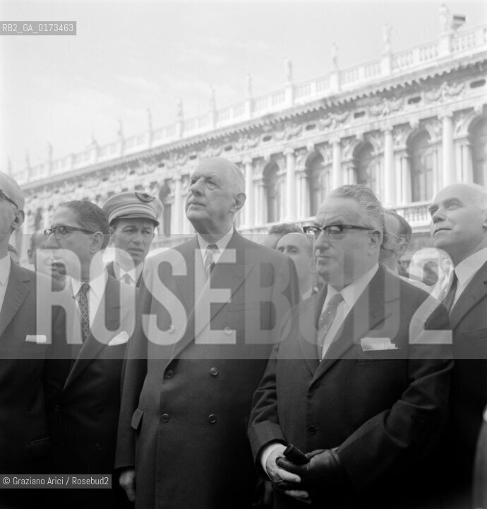 THE PRESIDENT AND GENERAL CHARLES DE GAULLE IN VENICE WITH THE MAYOR FAVARETTO FISCA- 196? © ARCHIVIO Graziano Arici/Rosebud2  / POLITICA / PRESIDENTE / GENERALE