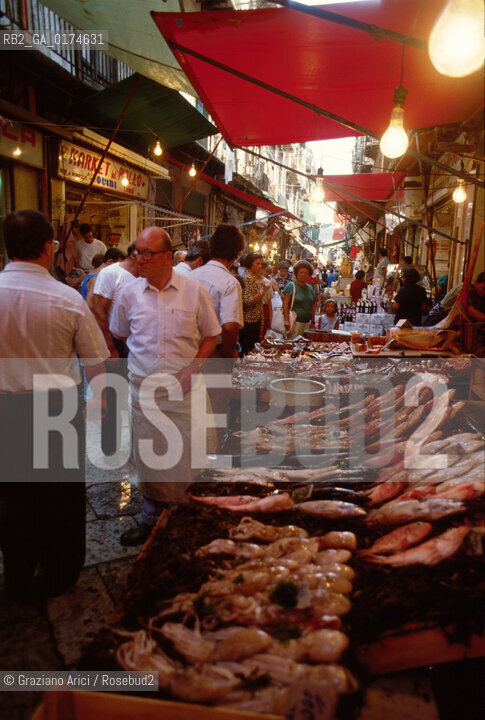 SICILIA  , PALERMO. : MERCATO DELLA VUCCIRIA - © 2002 Graziano Arici/Rosebud2 / GEO /