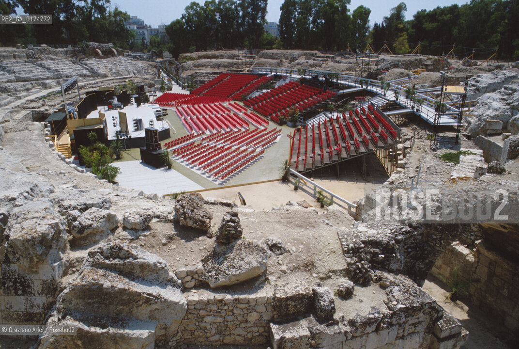 SICILIA  , SIRACUSA : ANFITEATRO ROMANO  - © 2002 Graziano Arici/Rosebud2 / GEO / ARCHEO