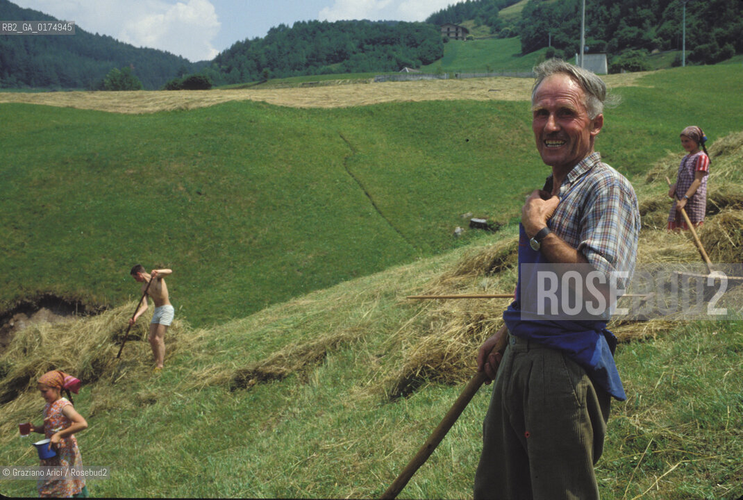 ALTO ADIGE (SUDTIROL), BOLZANO, VAL PASSIRIA  -O- © 2002 Graziano Arici/Rosebud2 / GEO / CAMPAGNA