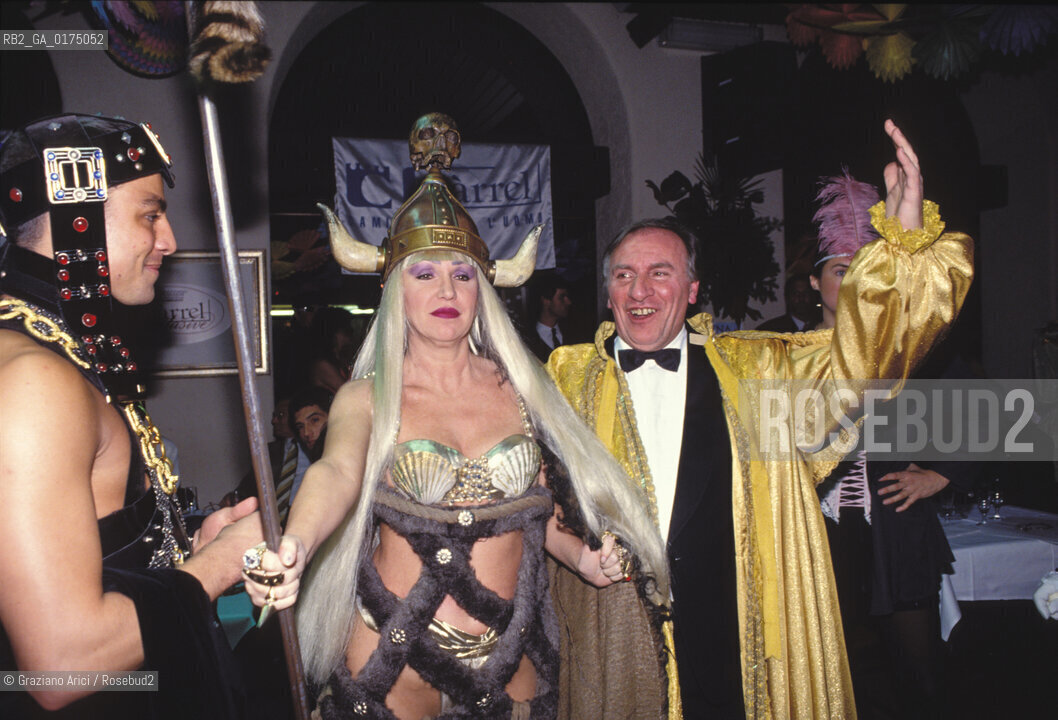 VENETO, CORTINA DAMPEZZO  (BELLUNO) : FESTA IN MASCHERA  -  © 2002 Graziano Arici/Rosebud2 / GEO / COSTUME