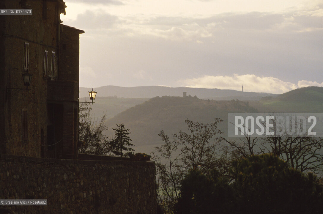 TOSCANA , PIENZA : PANORAMA - © 2002 Graziano Arici/Rosebud2 / GEO / ARCHITETTURA / RINASCIMENTO